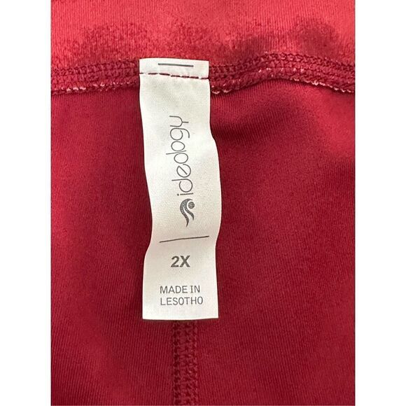 Ideology Plus Size Red Tie-Dyed High Rise Reversible Cropped Leggings Size 2X - Picture 5 of 11